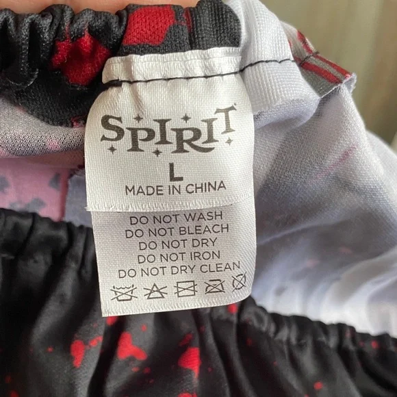 Spirit Freakshow Clown Costume - Black, White, and Red - Picture 3 of 11